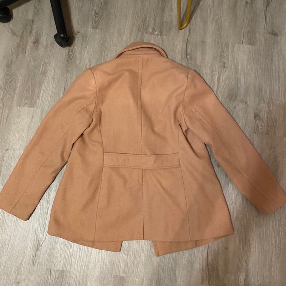 Tan coat - Picture 3 of 4